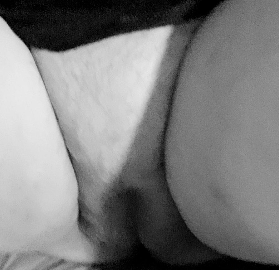 venusinbows's tweet photo. the face / / / the pussy 🤍

#nsfwtwt #bbw #pussy #moots #bdsmِ https://t.co/0c4qMhf5ly