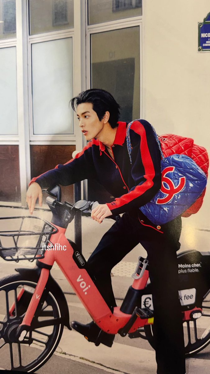 keonhoguide's tweet photo. OUR CHANEL BOY 📸

©️ itshfihc
#KEONHO #건호 #CORTIS #코르티스 https://t.co/Cu0Hc0ylUF