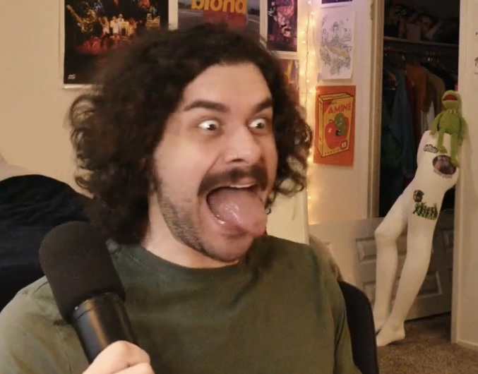 clithaver's tweet photo. chat has been frying me with all the pics they keep posting of stream https://t.co/rlRWU0UHgp