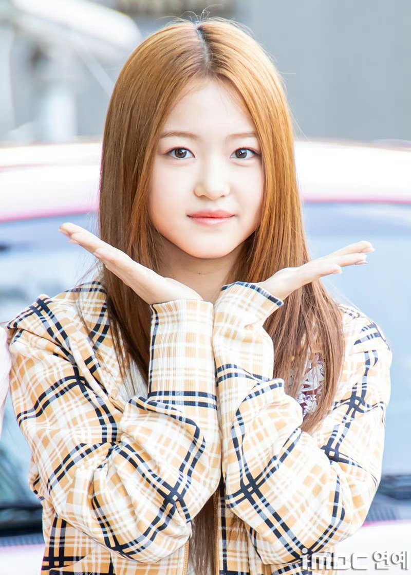 AijingInterFans's tweet photo. Our precious little baby! 🥹💗

#A2OLITE #AIJING #아이찡 #盛艾敬 https://t.co/XxBzhAOxr8