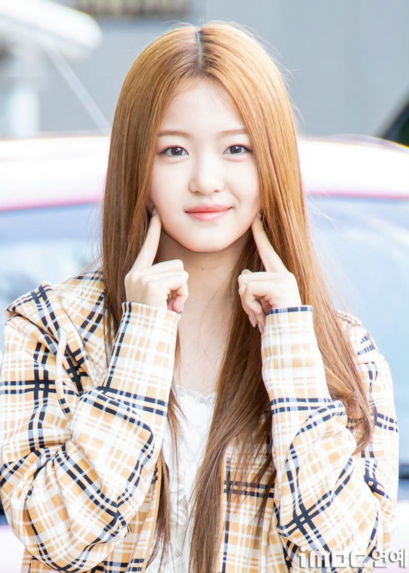AijingInterFans's tweet photo. Our precious little baby! 🥹💗

#A2OLITE #AIJING #아이찡 #盛艾敬 https://t.co/XxBzhAOxr8