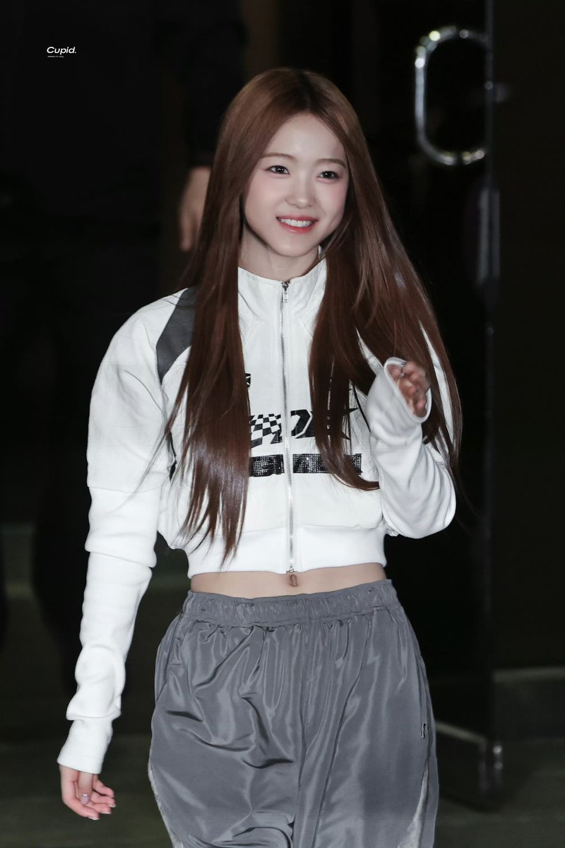 AijingInterFans's tweet photo. I'm discovering more and more fansites dedicated to taking beautiful photos of AIJING. 🥹💗

I'm so grateful to everyone who loves and supports our precious girl. Thank you from the bottom of my heart! 🤍

#A2OLITE #AIJING #아이찡 #盛艾敬 https://t.co/i6BoBlBPzo