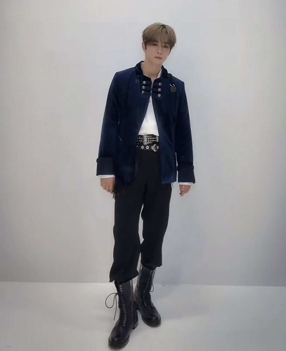 tky__mini's tweet photo. さすがに登場から王子様すぎる🥲🤍

威尊くんのこの髪色も王子様って感じでだいすき😭 https://t.co/ybULFuZ6Nc