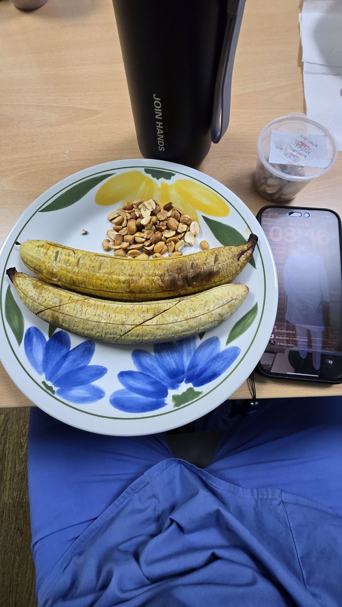 NatureOf_Peace's tweet photo. Breakfast. Let me quickly put this in before I get busy. 

You in or not 😋 https://t.co/a1lQsj9FpK