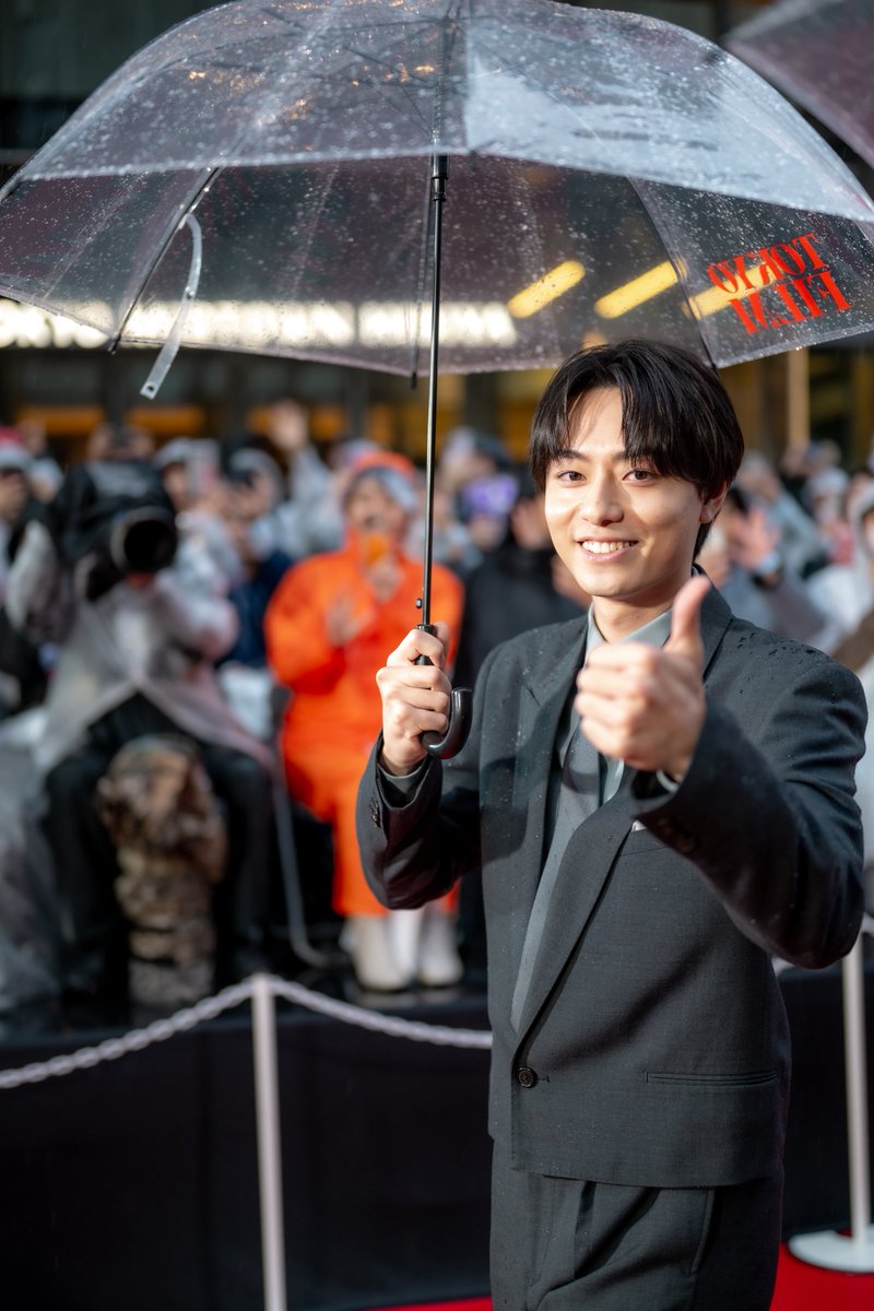 onigiri_ebc_ZZ's tweet photo. 2026.10.26
東京国際映画祭 レッドカーペット
『ないものねだりの君に光の花束を』@naihanamovie 

ACEes
作間龍斗さん

神ファンサでした。好きです。

#作間龍斗 #ACEes
#東京国際映画祭 #TIFFJP39 https://t.co/qJtykehHAs