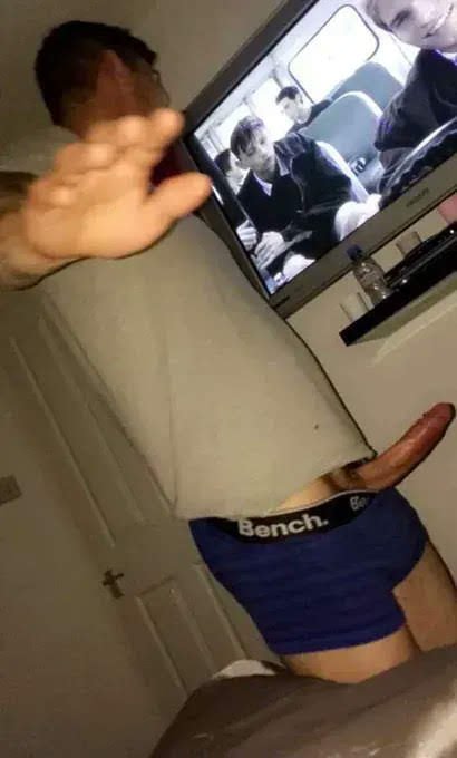 juniorboii261's tweet photo. Little brother was not mentioning to send to me but here we are 😏🤫🫣 https://t.co/lJ1VB4LadK