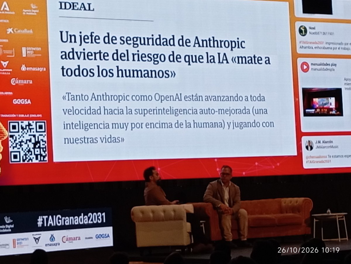 LujarVuela's tweet photo. Charla sobre los peligros de la IA en el #TAIGranada2031 https://t.co/XKq3QaLeDA