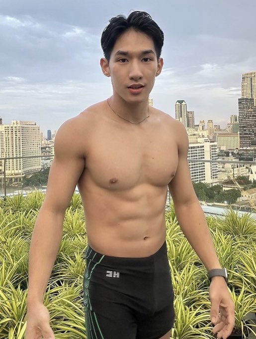 Badboy98439's tweet photo. หนุ่มบอส เท��นเนอมีจุก จิงไมคับ
กดไปดู https://t.co/Gjys8Fxhy4 https://t.co/uyEAW2EUUz
