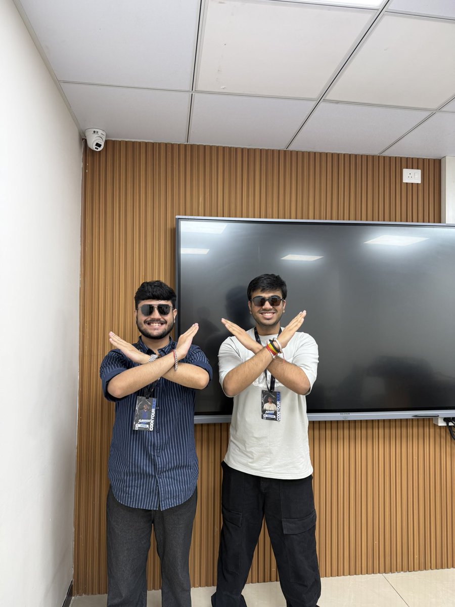 Subhasish225's tweet photo. From building to mentoring to judging! 👨🏻‍💻🔥

Had a blast at CodeYourCult by BuildCult @ PW IOI, connecting with talented builders and seeing cool ideas come to life! 🚀

#CodeYourCult #BuildCult #TechCommunity https://t.co/fbCTWY8aqR