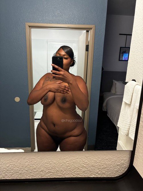 ktheegoodslut's tweet photo. OLD ACCOUNT DELETED! Follow for more content https://t.co/938lH3RLnT