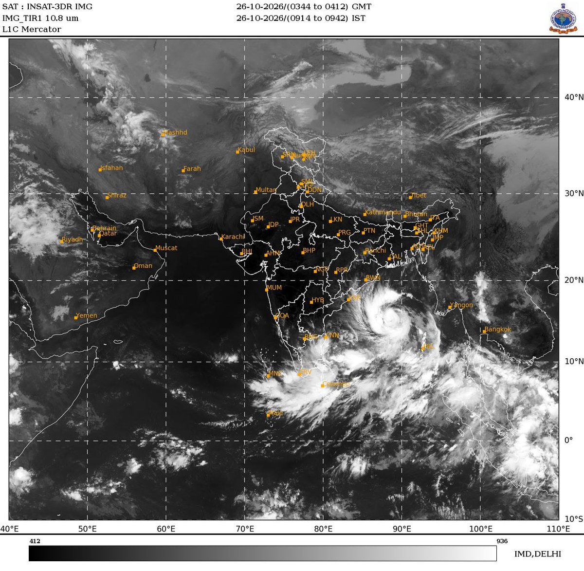 SakhaSanap's tweet photo. Cyclonic storm, Arnab has formed over the East Central and adjoining west central Bay of Bengal today morning. It is expected to hit the Andhrapradesh and Yanam coast between Vishakhapatnam and Bapatala by forenoon of the 28 October 2026. IMD. @Hosalikar_KS @ClimateImd https://t.co/bc3L9r0Kcf
