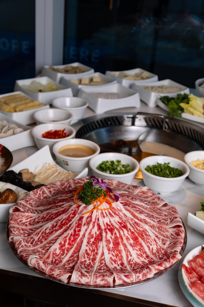 eVisitorGuide's tweet photo. 🥇🍜 Hotpot hits the spot! ☔☀️ Experience flavorful broths and ingredients cooked right at your table at Qiao Lin Hotpot — a Chicago must-try! 🔥 Two locations await - Mag Mile and Chinatown. 📲 Details here: https://t.co/qHulnsuVNO

#QiaoLinHotpot #ChicagoHotpot #ChicagoDining #HotpotFun #ChinatownEats #MagMileDining #eVisitorGuide 🫶