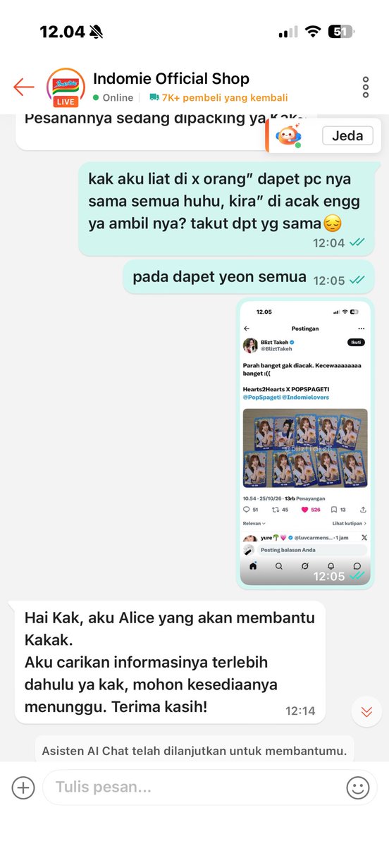 croissantasin's tweet photo. @LowProf_27 @cookiesbluey HUH SAMA LAGII, balesan dari cs shopee nya begini, alhasil ku chat lagi tadi pagi karna sebel https://t.co/OhIJQGn8lF