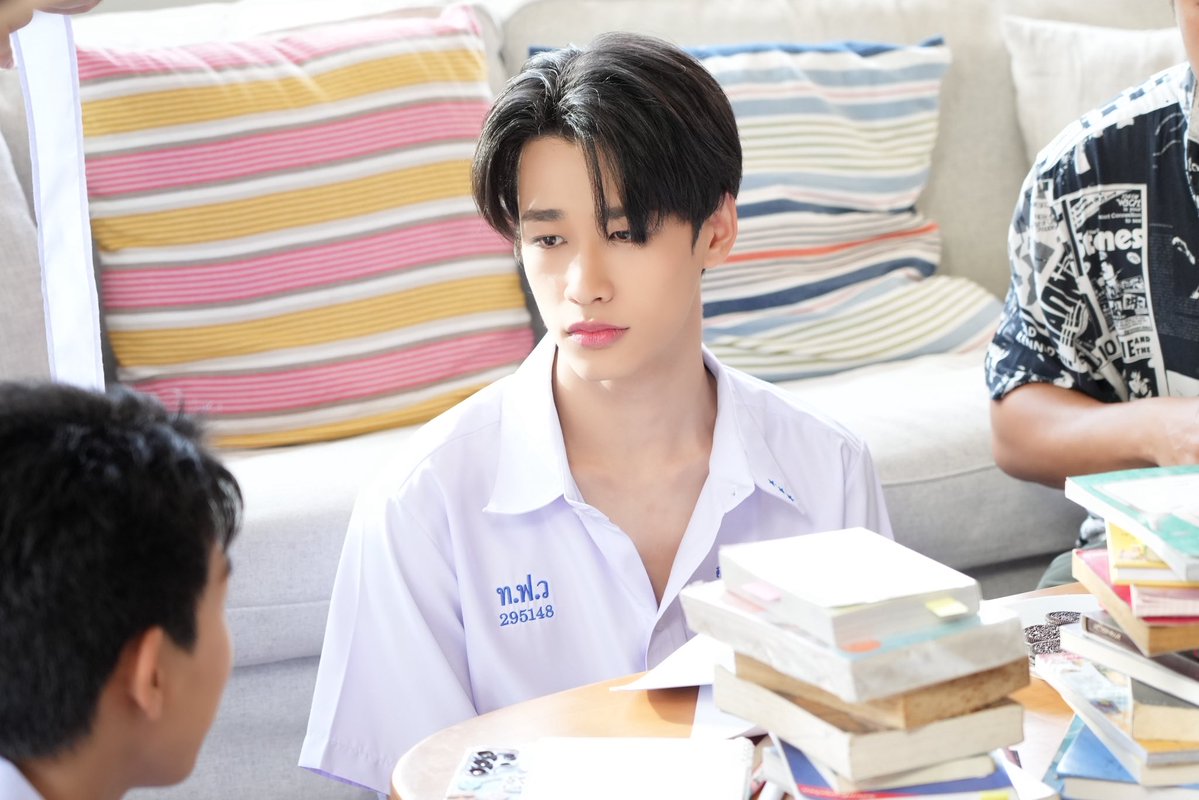 tia51_official's tweet photo. Behind The Scenes 🎬
LOVEx3 หลักสูตร (รัก) ภาคบังคับ EP11 ❤️‍🩹

#LOVEx3_EP11
#LOVEx3
#tia51 https://t.co/pCepxXuzNH