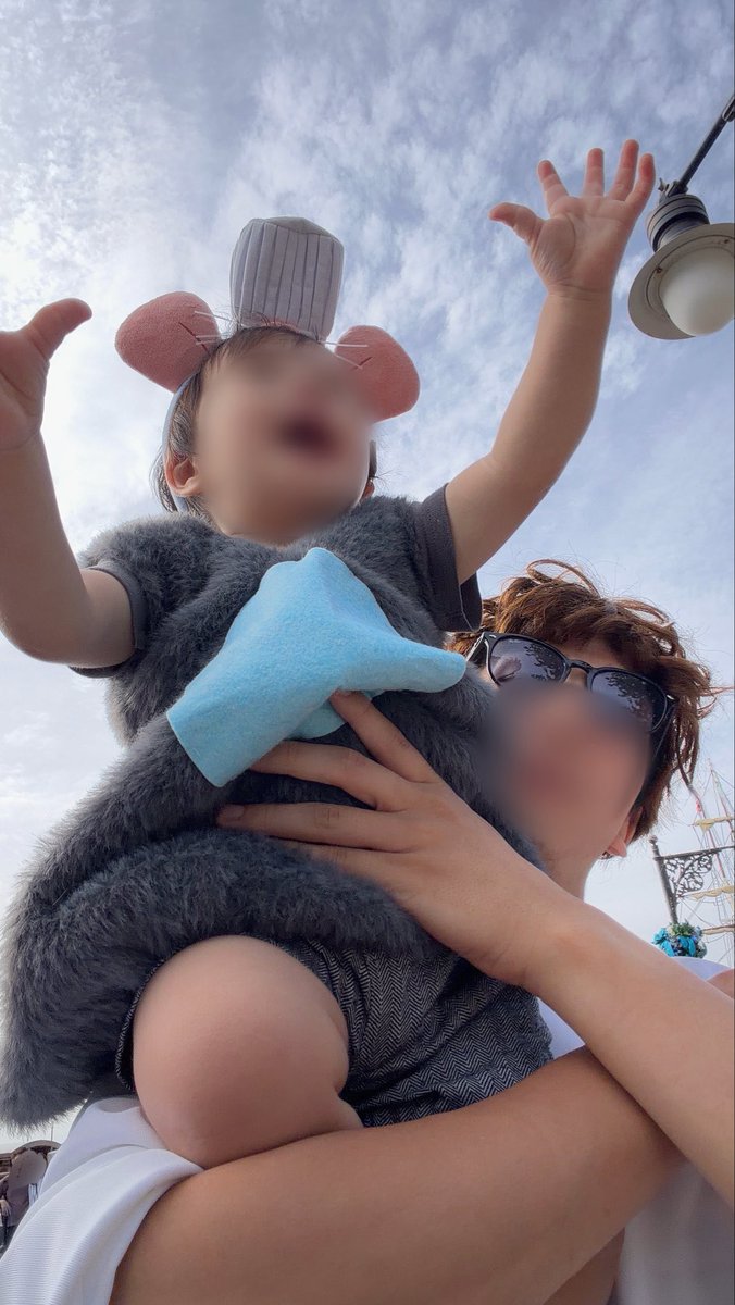 6kn11's tweet photo. ダンスザグローブで大盛り上がりし、
ワインを物色して、
トゥルーズに味見されるレミー
#Dハロ仮装2026
#Dハロ仮装 https://t.co/XLiRCgDmKC