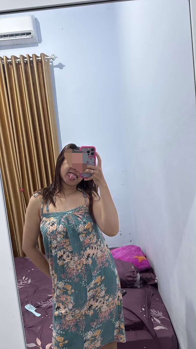 Yrbbyfell's tweet photo. Can i ??? 👉👈 https://t.co/PKx7dBqcgL