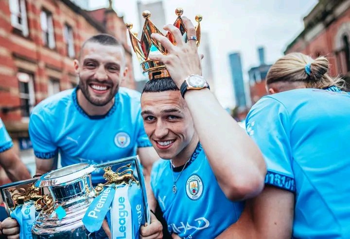 Destinyfrosh422's tweet photo. Good morning mutuals 

#ManCity https://t.co/wgI85dtM3Y
