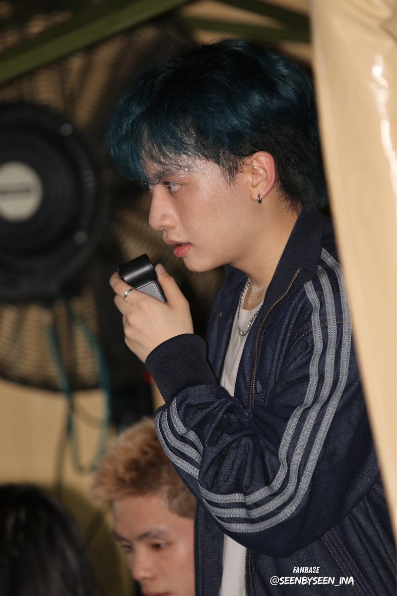 SEENBYSEEN_INA's tweet photo. [251026] NOEL BACKSTAGE

that smile is everything 🥹💙🐦

#NOEL #SEEN #WCCE2026 https://t.co/K4YsuGNDB5