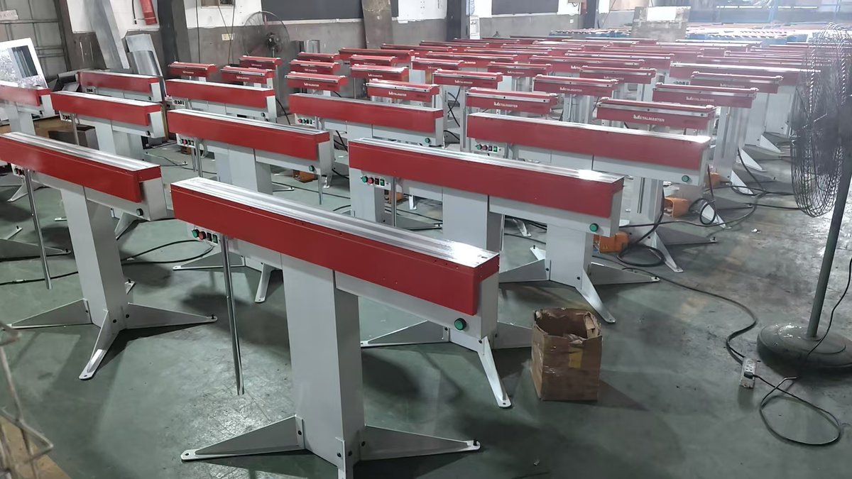 jdcbend's tweet photo. #JDCBEND #Magnabend #MagneticBrake #SheetMetalBrake #SheetMetalBending #MetalFabrication #Prototype #CustomMetalwork #StainlessSteel #HVACDuct #ElectricalEnclosures #AutomotiveRepair #AgriculturalEquipment #MetalSignage #WorkshopTools #FabricationTools #GlobalShipping https://t.co/DP5ex6U6KL