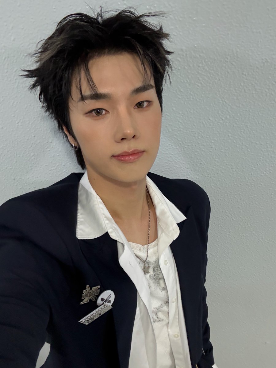 daily_jungsu's tweet photo. 261026 🐱🫧 https://t.co/hnchRzKCF6