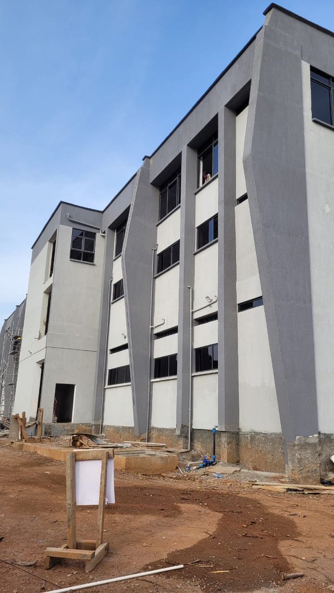 linqsoftA's tweet photo. A beautiful week starts from sleeping in a strong, safe and organized environment. 

Linqsoft Aluminium is here to provide you with strong Aluminium crafts, Glass ware and Stainess steel that suit your building. 

Call us on 0777836132/ 0752746905
#MordernWindows 
#UgandaHomes https://t.co/dPFXSDJjWj