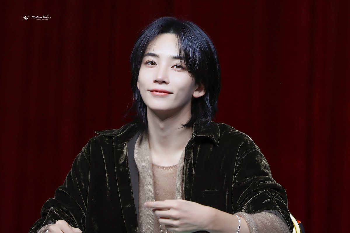 EndlessDream95's tweet photo. 261025

#정한 #윤정한 #JEONGHAN
#ジョンハン 
#세븐틴 #SEVENTEEN https://t.co/f6fFA4df1P