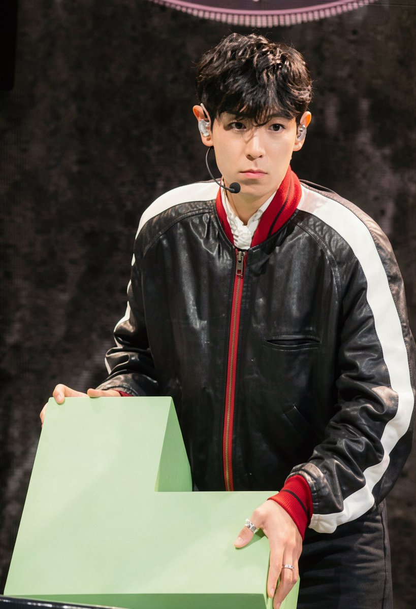 JokerXIII1's tweet photo. สายตา 🤏🏻🥺 

#top_prestudio_in_bkk
#TOP_PRE_STUDIO_2026_in_BANGKOK https://t.co/QcmoWaGTRL