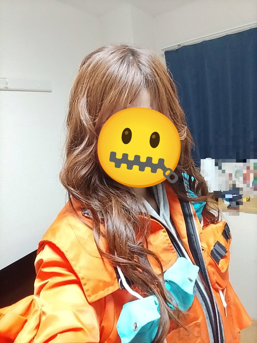 miundy1010's tweet photo. ショートパンツにアレンジして髪はくるくるに巻いてパーマ風にしたのに
雨風で終わりました＼(^o^)／
VO5でガチガチに固めたのにダメだったw

#Vaundy_HORO 
#Vaundy https://t.co/sLCu3jnl6e