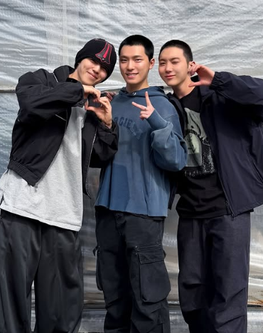 shuajeonggi's tweet photo. 😭😭😭😭😭😭😭😭😭😭😭😭😭😭😭😭😭😭😭😭😭😭😭😭😭😭😭😭😭😭😭😭😭😭😭😭😭😭😭😭😭😭😭😭😭 https://t.co/5r5329dHWf