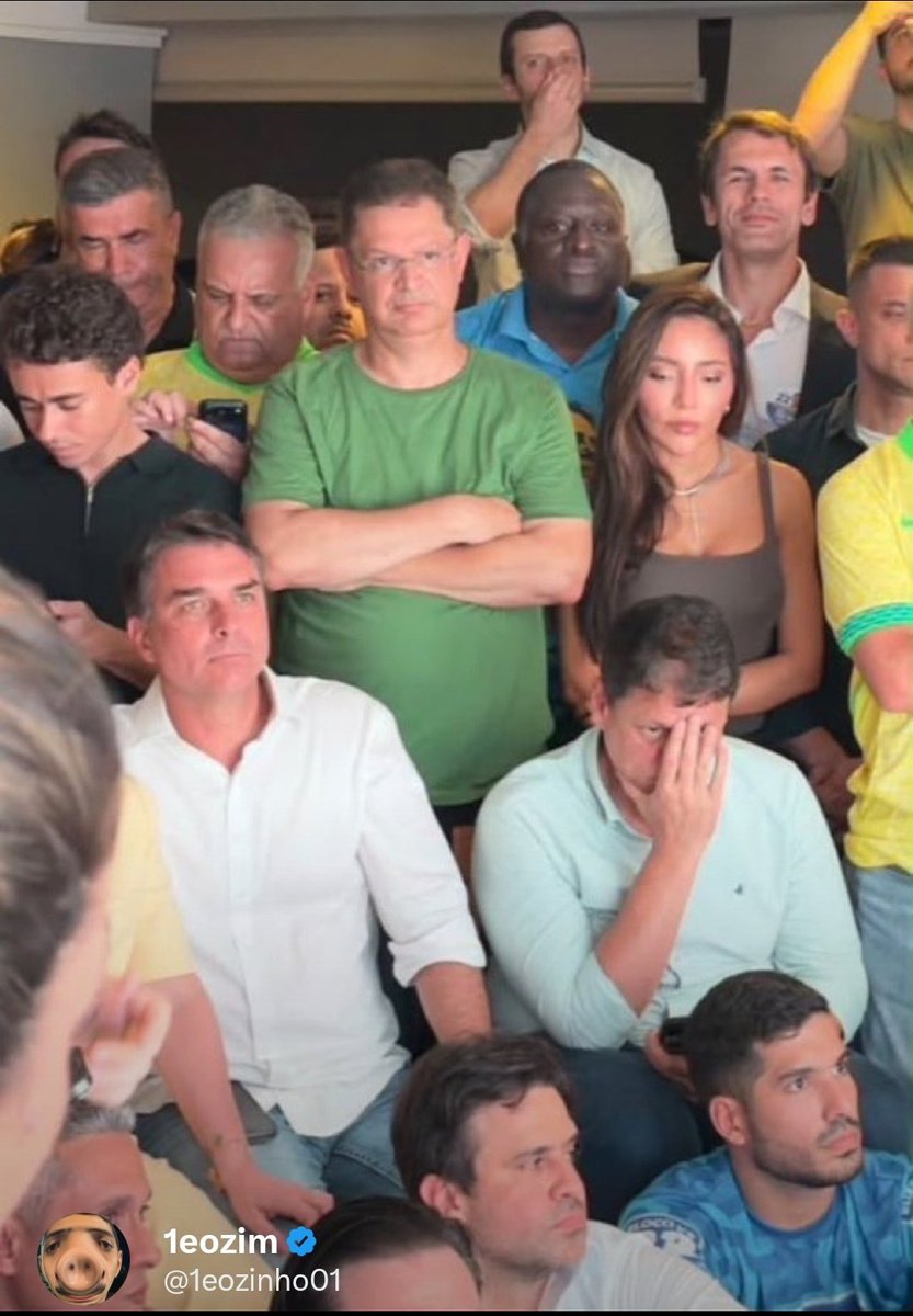 KatianyMayara's tweet photo. @BolsonaroSP @FlavioBolsonaro Brasil,25/10/2026, momento em que Lula ganha de novo dos milicianos! 🤣🤣 https://t.co/ZStzC58QDv