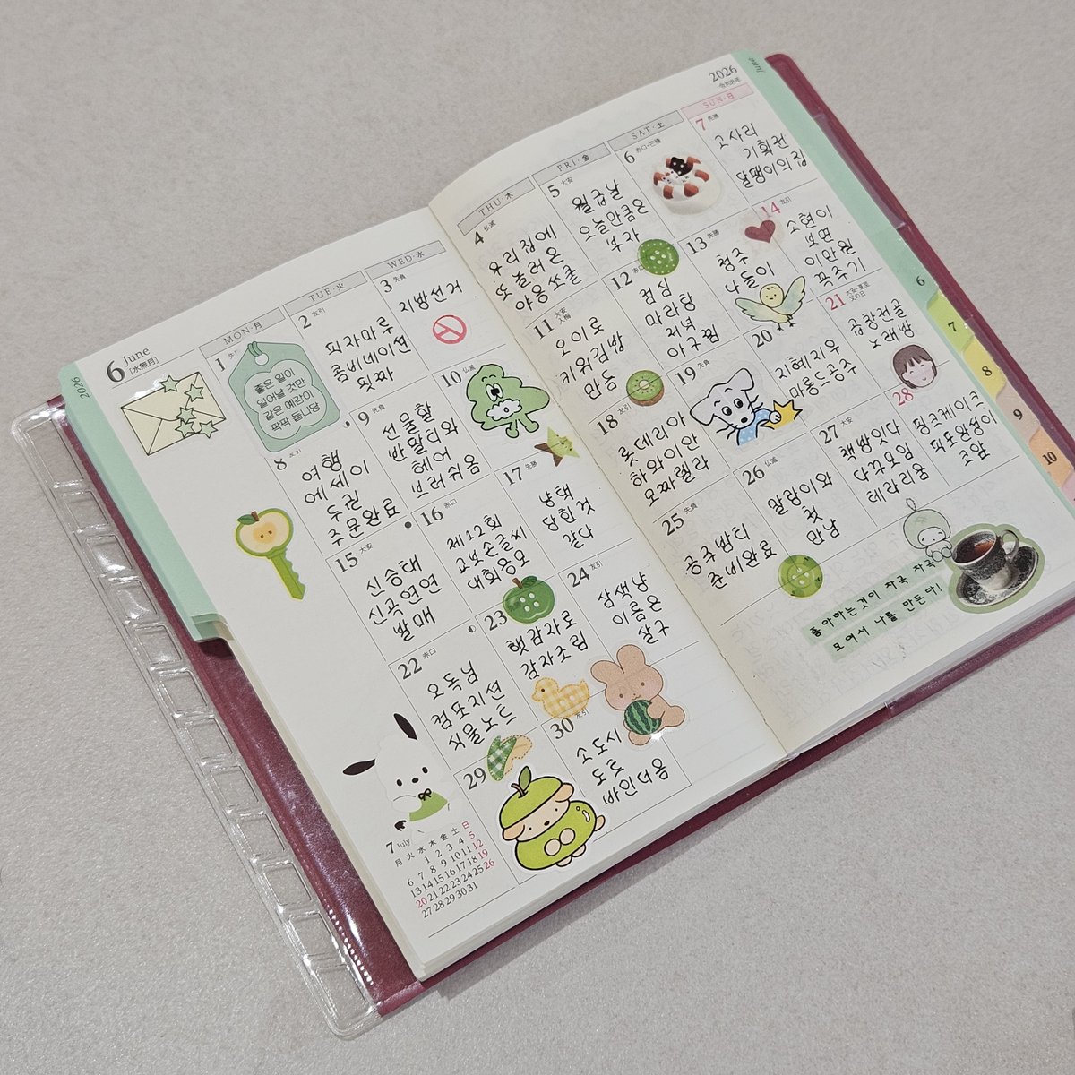 marigold_91_'s tweet photo. 스티커 많이 붙였던 여름달 먼슬리 https://t.co/d5KzKSqdBA