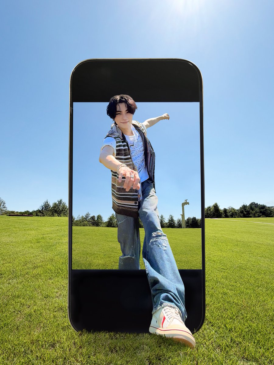 WayV_official's tweet photo. off the grid 💥

EVERYTHING, ALL AT ONCE, NEO
https://t.co/2yfSvTGNph 

#XIAOJUN #肖俊 #샤오쥔 
#HeySomebody #XIAOJUN_HeySomebody
#NCT #WayV #威神V 
#NCT_10TH_ANNIVERSARY https://t.co/JAqCgmeG9Z