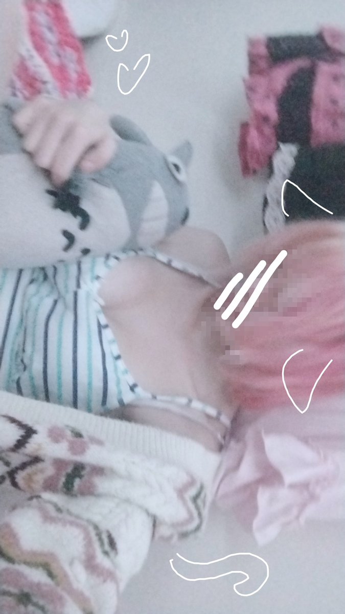naomikawa1's tweet photo. Goodnight everyboddyy! / scar check🥳 #shedtwt #moothunt https://t.co/Lojnb2S7Bu