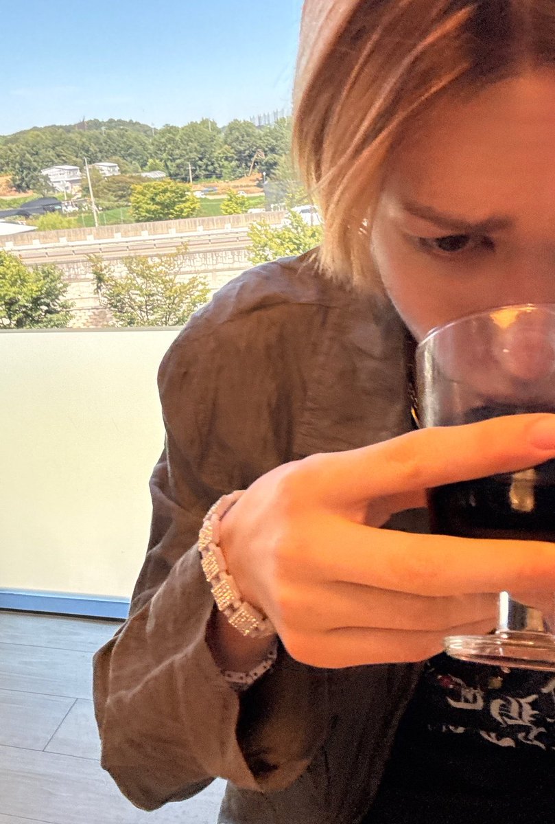 masonavel's tweet photo. 13.09 | 𝘑𝘢𝘬𝘢𝘳𝘵𝘢 𝘚𝘦𝘭𝘢𝘵𝘢𝘯

Coffee, anyone? https://t.co/lJW0Doc1G0
