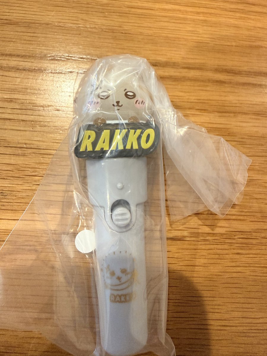 mikkimini112868's tweet photo. ちいかわライトスティックチャーム

こちら定価＋送料でお譲り出来ますのでお声掛けください🙇‍♀️ https://t.co/6CLzQMlM8k