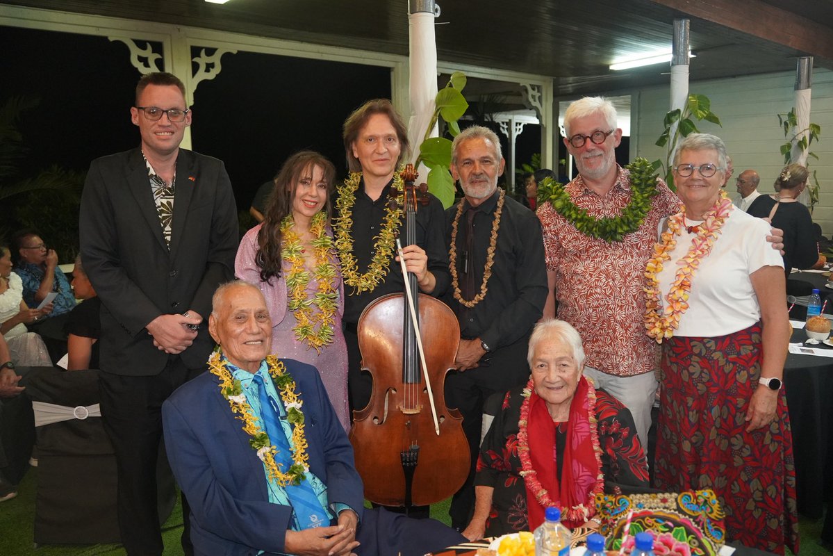 GermanyPacific's tweet photo. 🇩🇪🎶🇼🇸 Music connects cultures!

The internationally acclaimed Karlsruher Konzert-Duo is currently in Samoa, sharing European classical music and engaging with local musicians.

Proudly supported by the German Embassy in Suva, celebrating cultural exchange and 🇩🇪🤝🇼🇸 friendship! https://t.co/ZNAdTx4BOI