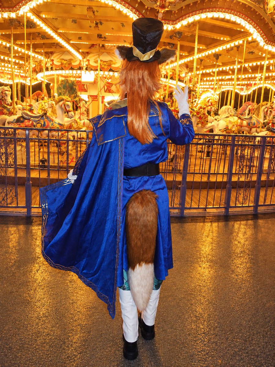 Kuramu_cs96's tweet photo. twst/cosplayer✨️

「プレイフルランドへようこそ🦊」

#Dハロツイステ 
#Dハロ仮想2026
#Dハロ https://t.co/qdOxf5qDGP