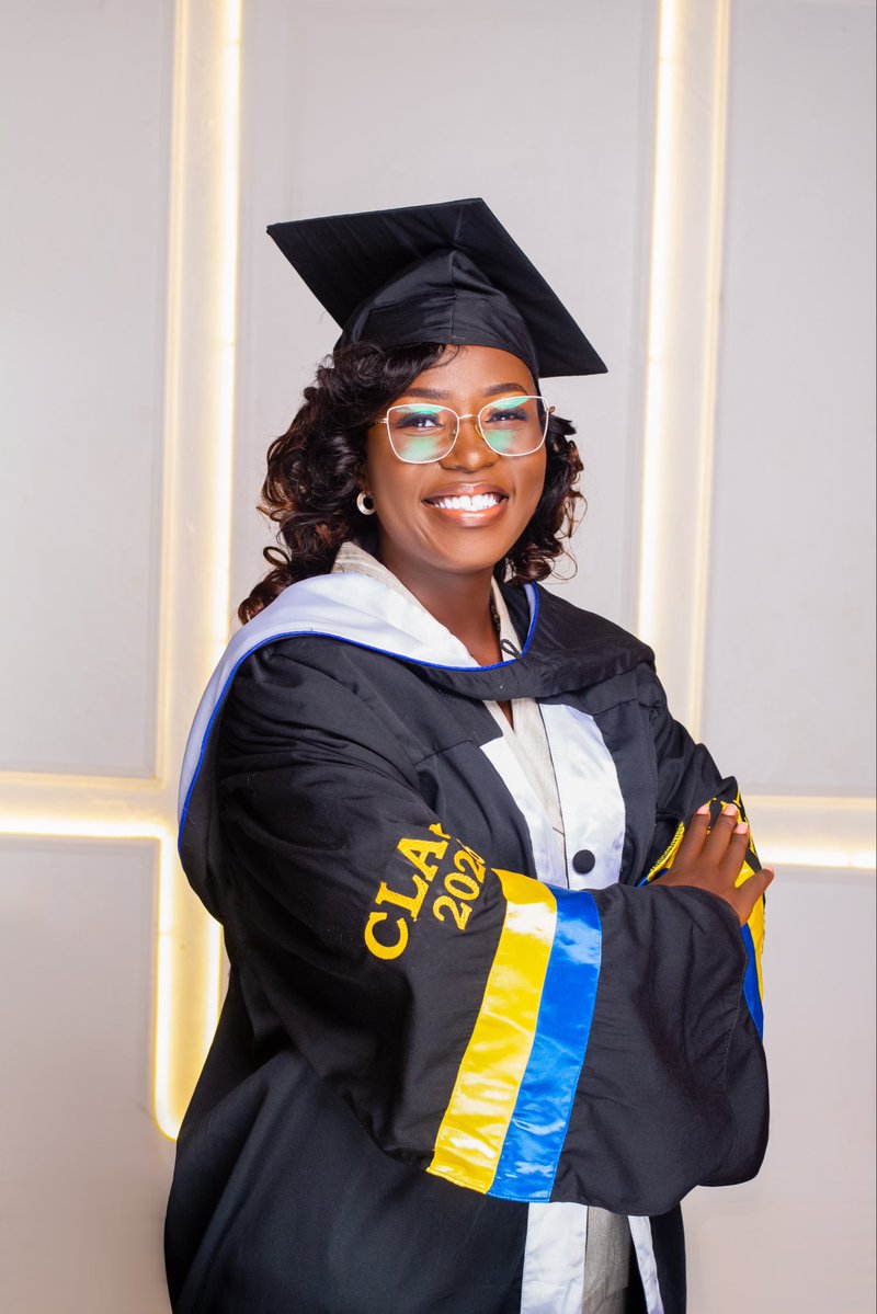 EstherKitumain1's tweet photo. Still in awe… 🥹🎓 First degree down! To the girl who dared to dream and trusted God even when she couldn’t see how it would work out, look at you now! ❤️

All glory to Jesus. Surely, the Lord can be trusted. 🤍✨ https://t.co/6moxhGuPPu
