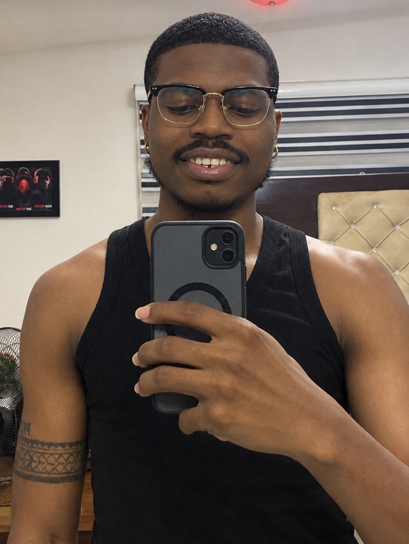 GRACESUL2's tweet photo. it’s a new Day fam ❤️
Let’s everything you do today counts . https://t.co/II05Vlhmat