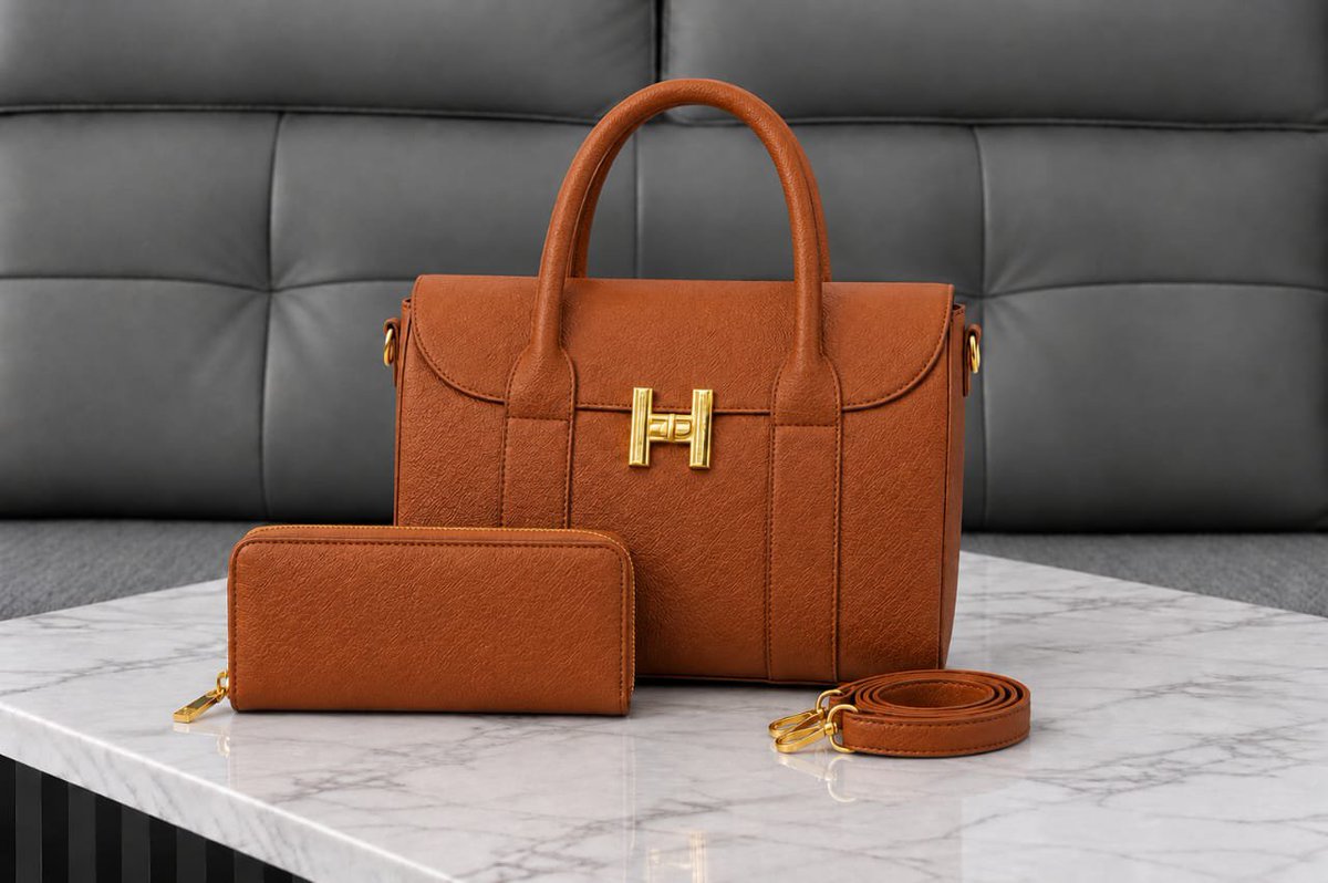 BeulahOladunnie's tweet photo. Luxurious chic 2in1 bag 
Available As Seen 
Price: N38,000
Send a DM to order or 📞 09070310029
Location: Lagos
Thank you for your Patronage ♥️ 
Kindly help RT 🙏 https://t.co/30CNsMSGa6