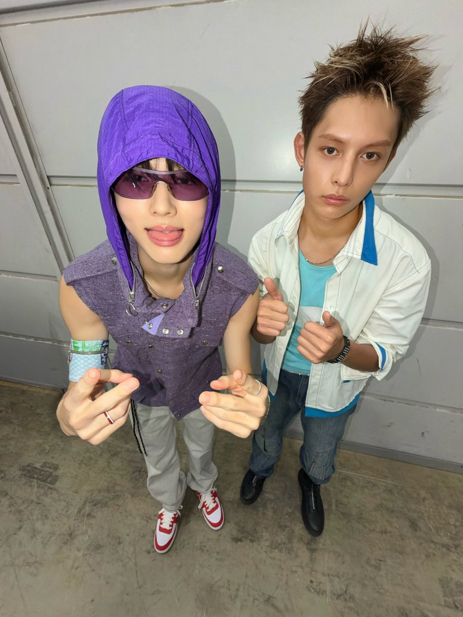Seohngyoen's tweet photo. Tiny secret between two souls. https://t.co/e4pGbM7JPE