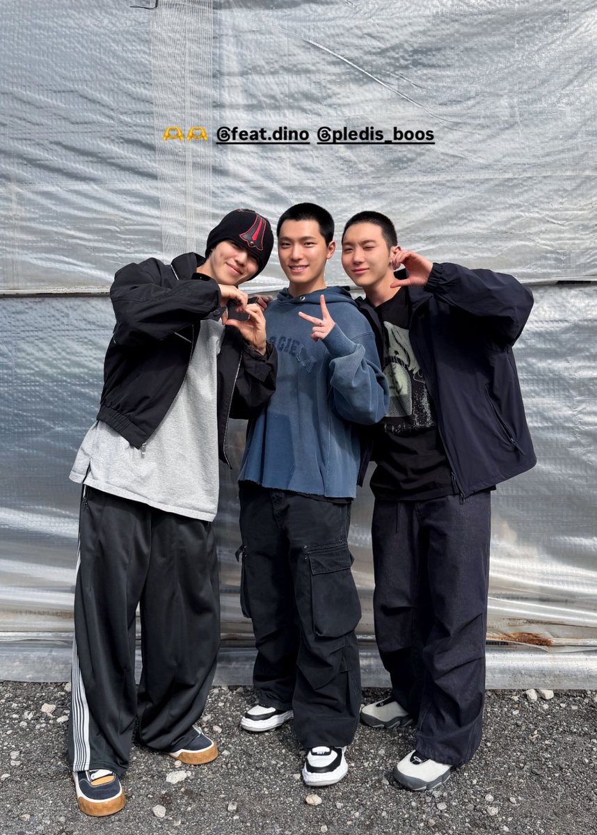 coupsistt's tweet photo. from sending off to school to sending off to military😭💔 THE GREATEST DADDA https://t.co/lM0yE3grHb