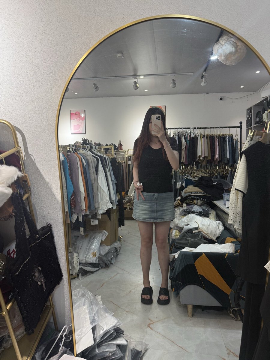 bbwyuyuan's tweet photo. #bbw #高个子女生 #185cm #白虎 https://t.co/koZilwihQb