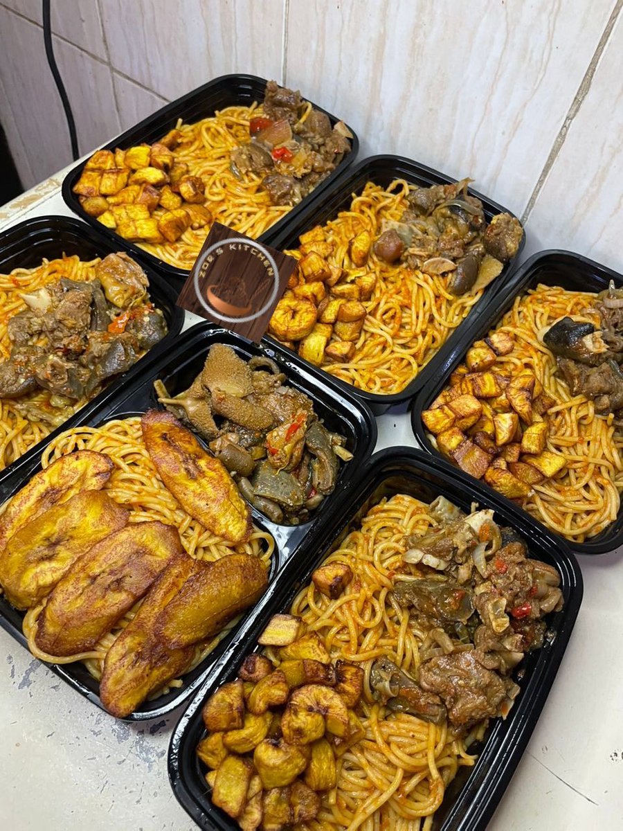 Zoes_kitchen2's tweet photo. Pleasant morning Tweethearts 💃🏻 
We are open and ready to take your orders for the day 👍🏻
You deserve to eat well made meals and delicacies 
Let us be your plug 💪
We are located in  Lagos and deliver promptly. https://t.co/XAhPNT0Sx7