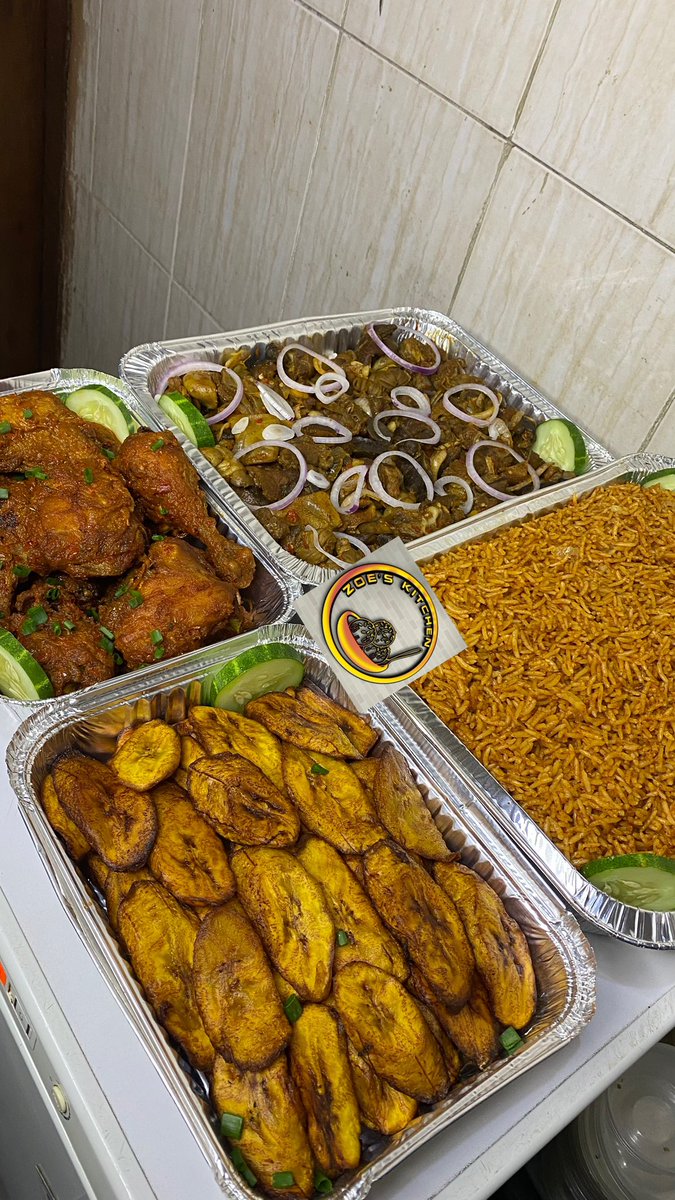 Zoes_kitchen2's tweet photo. Pleasant morning Tweethearts 💃🏻 
We are open and ready to take your orders for the day 👍🏻
You deserve to eat well made meals and delicacies 
Let us be your plug 💪
We are located in  Lagos and deliver promptly. https://t.co/XAhPNT0Sx7
