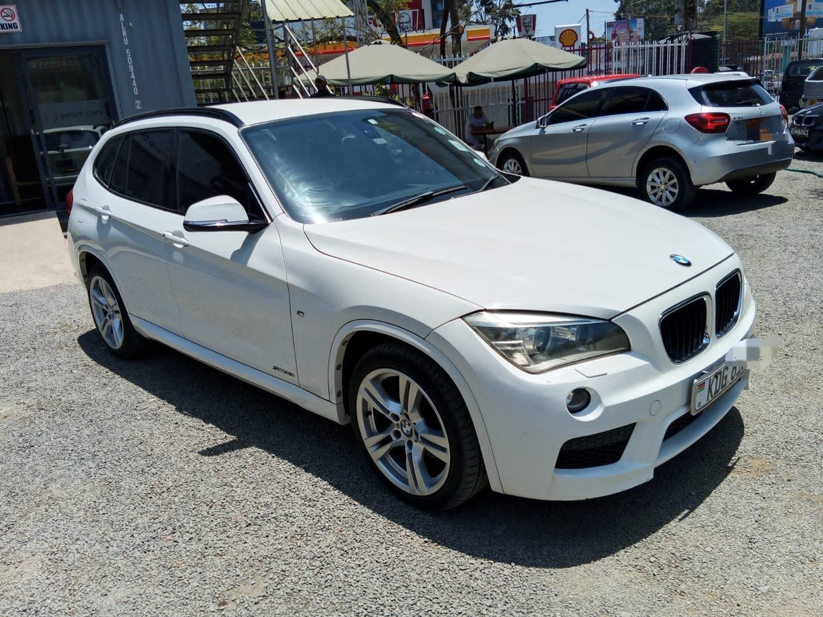 KhalifKairo's tweet photo. Check out the Kingsley Anahinga mini site on Motifiti. A few of the cars they have listed:

2003 Toyota Mark X · KES 490,000
2014 BMW X1 · KES 1,695,000
2012 Toyota Land Cruiser · KES 5,600,000
2014 Nissan Wingroad · KES 696,000
2011 Volkswagen Passat · KES 977,500

Full pricing, photos and specs for every car are on their mini site:
https://t.co/lYbsEpodbf

Selling your car? List it free on https://t.co/VH19JegDG8