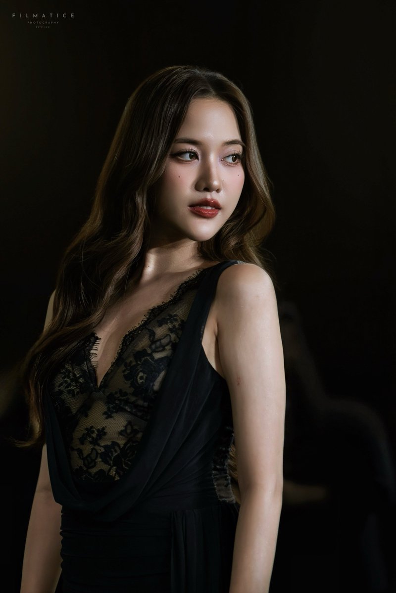 realessence's tweet photo. It doesn't even need to be a GL series per se. Just them together and let their chemistry do the rest.

#ฟรีนเบค #FreenBecky
#srchafreen #beckysangels https://t.co/lpbJ2MHttZ