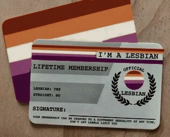 A_person0191's tweet photo. Ya tengo mi membresía de lesbiana jeje https://t.co/jMW9n8Iiaf