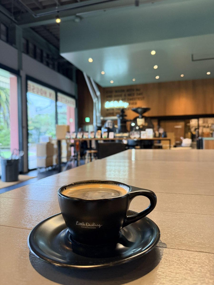 marucopy_second's tweet photo. 乃木坂ぶらぶら見て回ってLittle Darling Coffee Roastersでひと休み
行き当たりばったりの割りに色々行けて有休満喫できました
早起きして眠いしそろそろ帰るかぁ https://t.co/9xJPYFSbgD