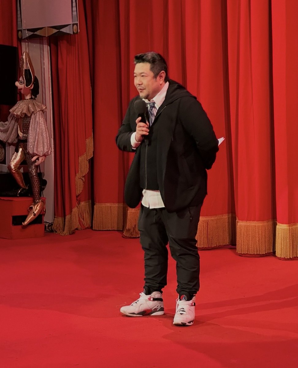 SandyFoxWorld's tweet photo. Eric Bauza we will miss you. Sending love to @bauzilla family, friends and especially his son and Caro. May your spirit fly high. https://t.co/Ij2HiuXPCj